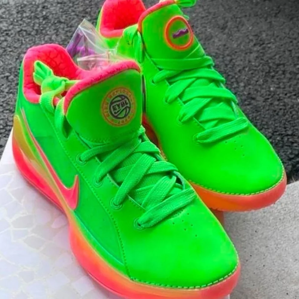 【非売品】 ナイキ レブロン NXXT GEN バイ ジュジュ "EYBL" PE
