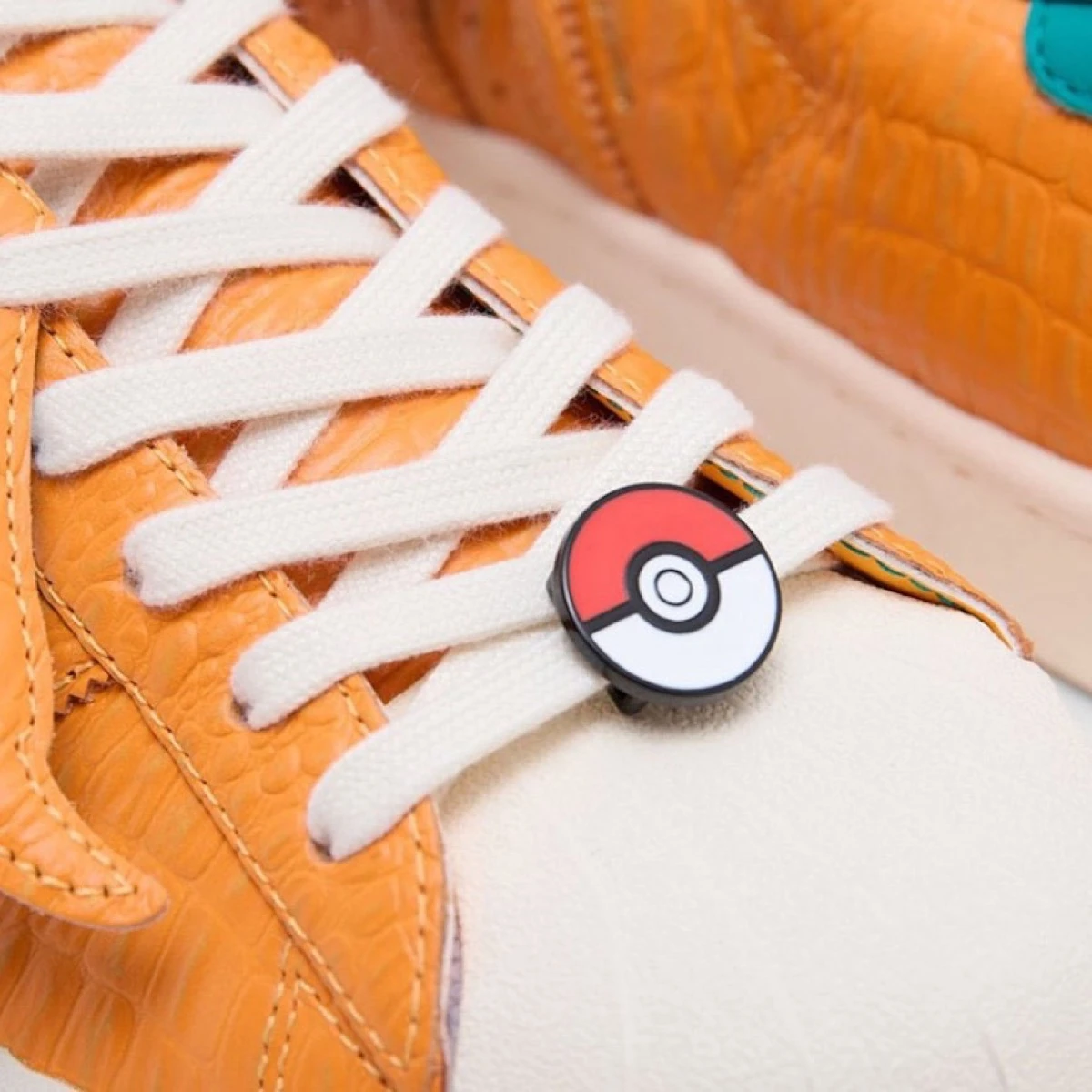 【2026年発売予定】ポケモン × アディダス オリジナルス スーパースター "リザードン"