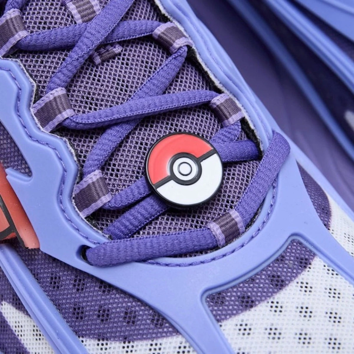 【 2026年発売予定】ポケモン × アディダス オリジナルス アディスター XLG 2.0 "ゲンガー"