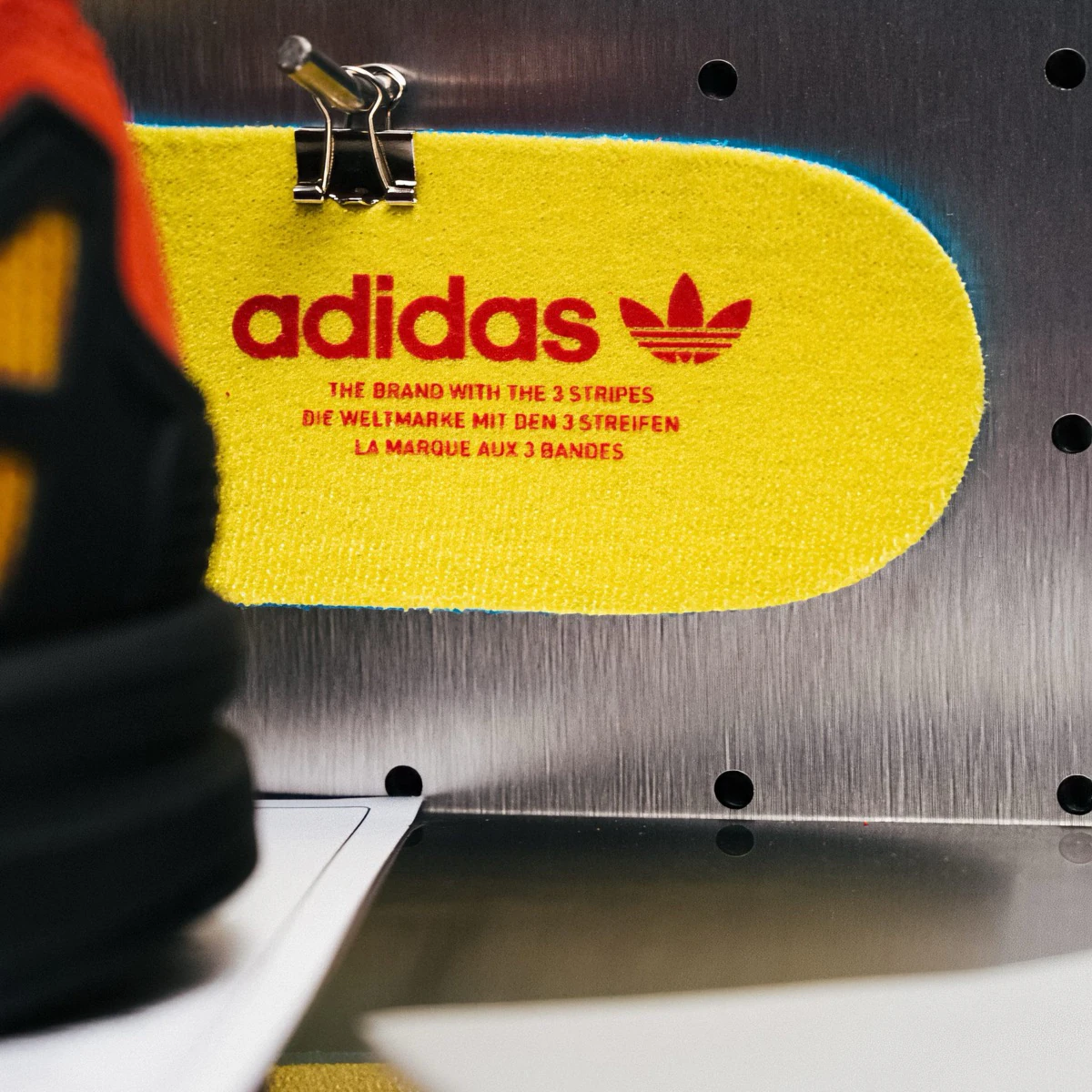 【海外8月6日/7日発売予定】size? × アディダス オリジナルス ZX 8000 “プロト アクア” & “プロト ジャーマニー”