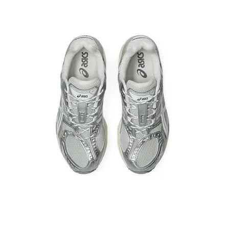 【国内8月13日発売予定】エミ × アシックス スポーツスタイル ゲル ニンバス 10.1 ホワイト/ホワイト(1203A543-112)