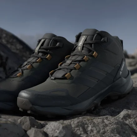 【国内8月26日発売予定】アディダス テレックス スカイチェイサー AX5 ミッド GORE-TEX シャドーオリーブ/カーボン/ブロンズストレータ(JR3980)