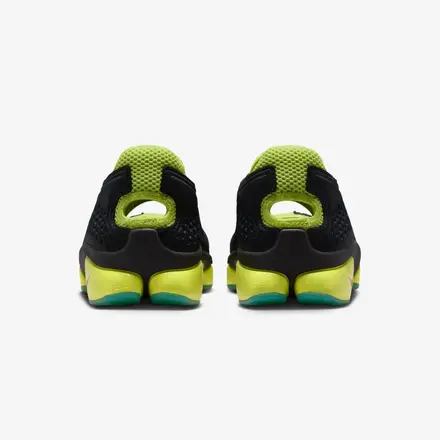【海外9月14日発売予定】MoMA × ナイキ リフト 2 SP 2色
