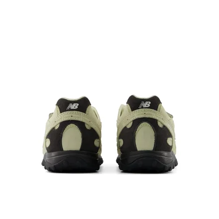 【国内9月10日発売予定】ニューバランス 204V ピスタチオバター/モレル(U204VCAV)