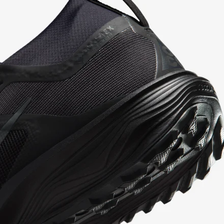 【国内11月1日発売予定】ナイキ ACG ペガサス トレイル ゴアテックス ブラック/サミットホワイト/アンスラサイト(IQ1084-002)