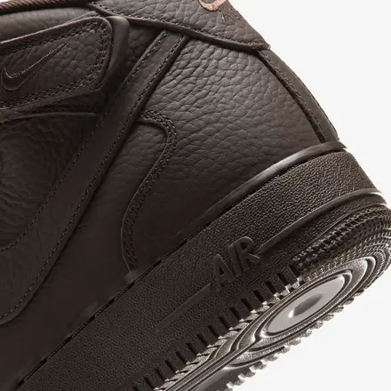 【国内11月1日発売予定】ナイキ エアフォース 1 MID '07 LV8 バロックブラウン/ブラック/セイル(IQ0189-200)