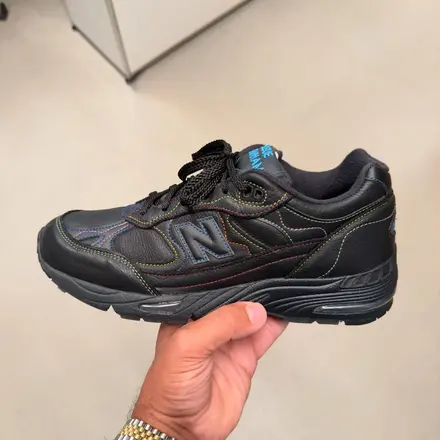 【海外12月発売予定】ブルー・バーナム × ニューバランス メイド イン UK 991V1 ブラック