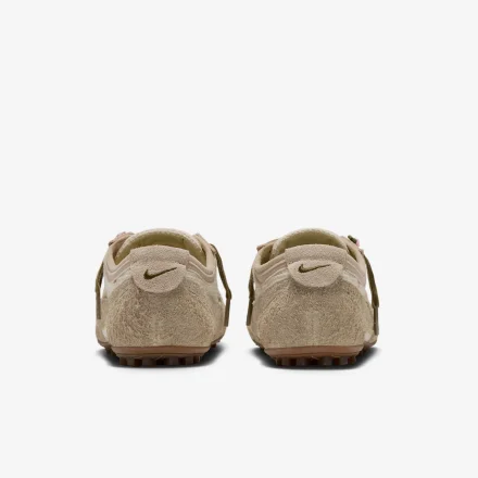 【国内10月1日発売予定】ナイキ ウィメンズ ムーン シュー OG ココナッツミルク/モスウッドブラウン/フェンネル/ライトカーキ(IZ6169-122)