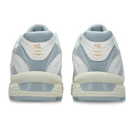 【国内10月1日発売予定】アシックス スポーツスタイル ゲルストラタス MC ストームクラウド/クリーム(1203B049-400)