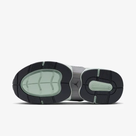 【国内9月28日発売開始】ナイキ ジョーダン トランナー O/S SE ウィメンズ ライトスモークグレー/スモークグレー/ピスタチオフロスト/ダークスモークグレー(IX7241-002)