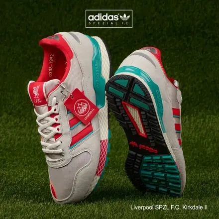 【海外10月8日発売予定】リバプールFC × アディダス オリジナルス SPZL F.C. カークデール II オービットグレー(KK0762)
