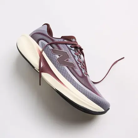 【国内10月1日発売開始】ニューバランス エリプス オフライン グレー/チェリー レザー(MELPS2FI)