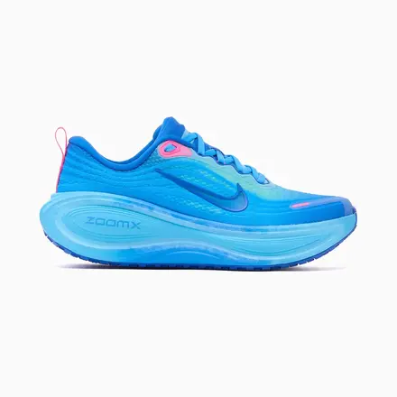 【海外10月14日発売開始】ナイキ ボメロ プラス ブルー(IZ1303-470)
