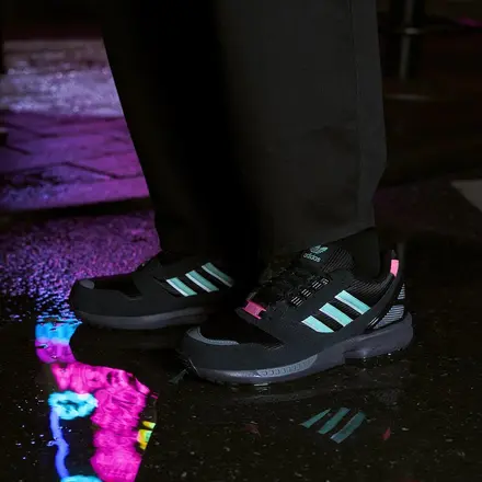 【海外10月29日発売予定】オフスプリング × アディダス オリジナルス ZX 8000 "ネオン ナイツ" コアブラック/フラッシュアクア/ルシッドピンク(LB8101)